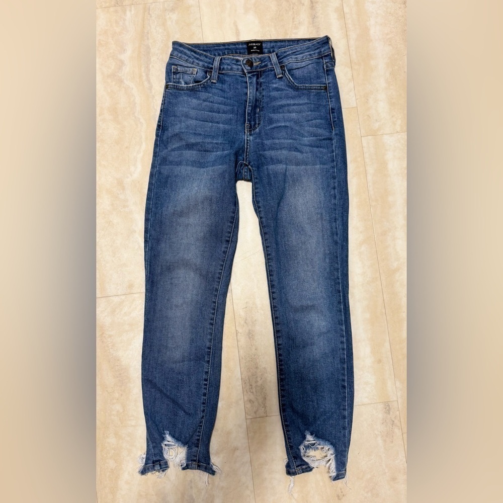 JUST BLACK Women's Blue Distressed Jeans (25)